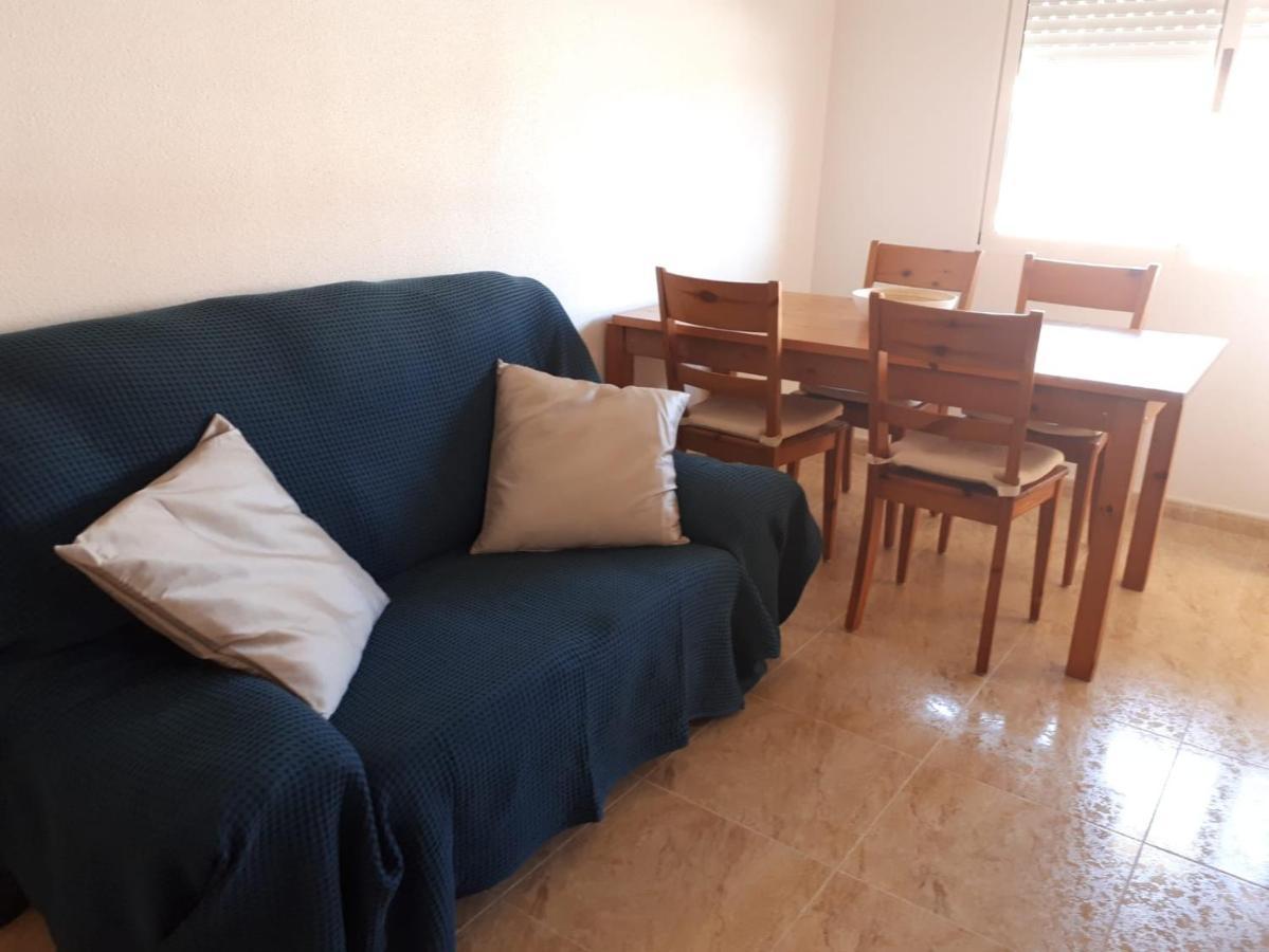 לוס מונטסינוס Apartamento 9 De Octubre מראה חיצוני תמונה